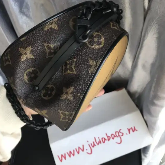 Cheap LOUIS VUITTON BOURSICOT BC 0521